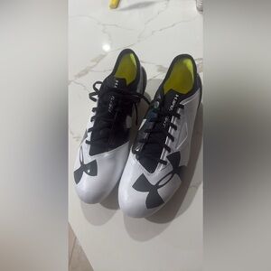 Under Armour Black and Yellow Athletic Shoes